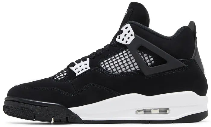 4 Retro 'White Thunder'