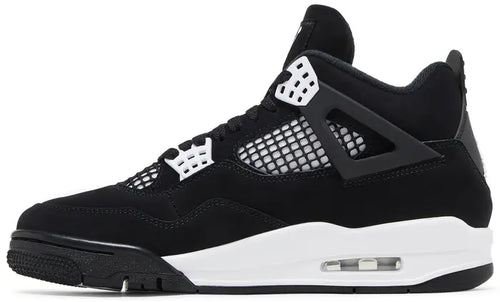 4 Retro 'White Thunder'