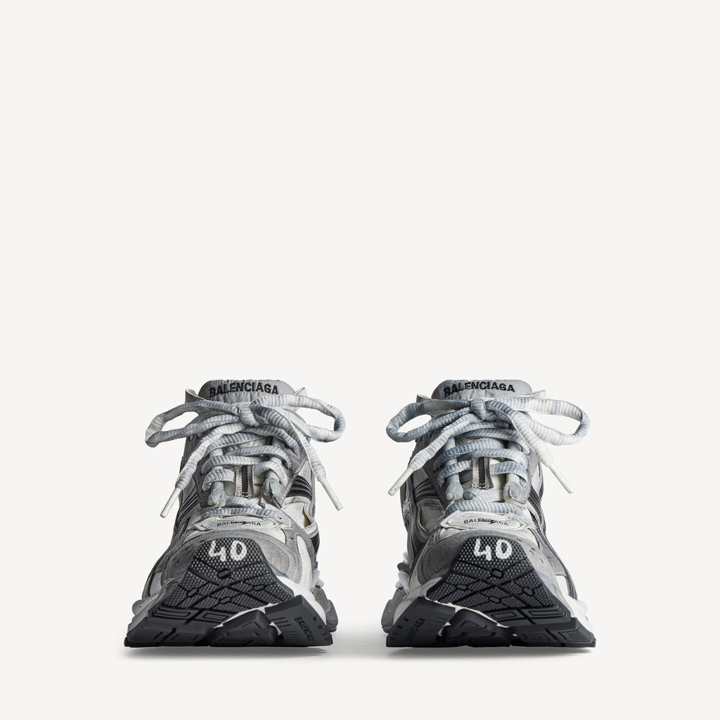 RUNNER SNEAKER IN GREY/WHITE/BLACK