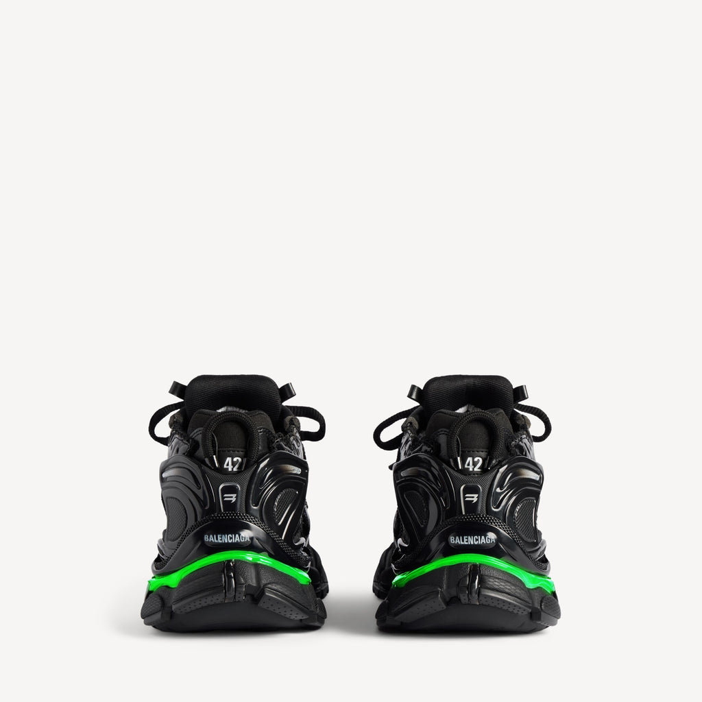 MEN'S RUNNER LED SNEAKER IN BLACK
